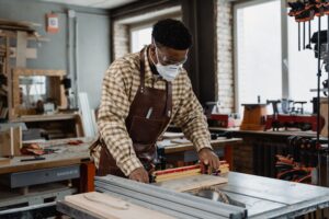 5 Reasons Young People Should Learn a Skilled Trade